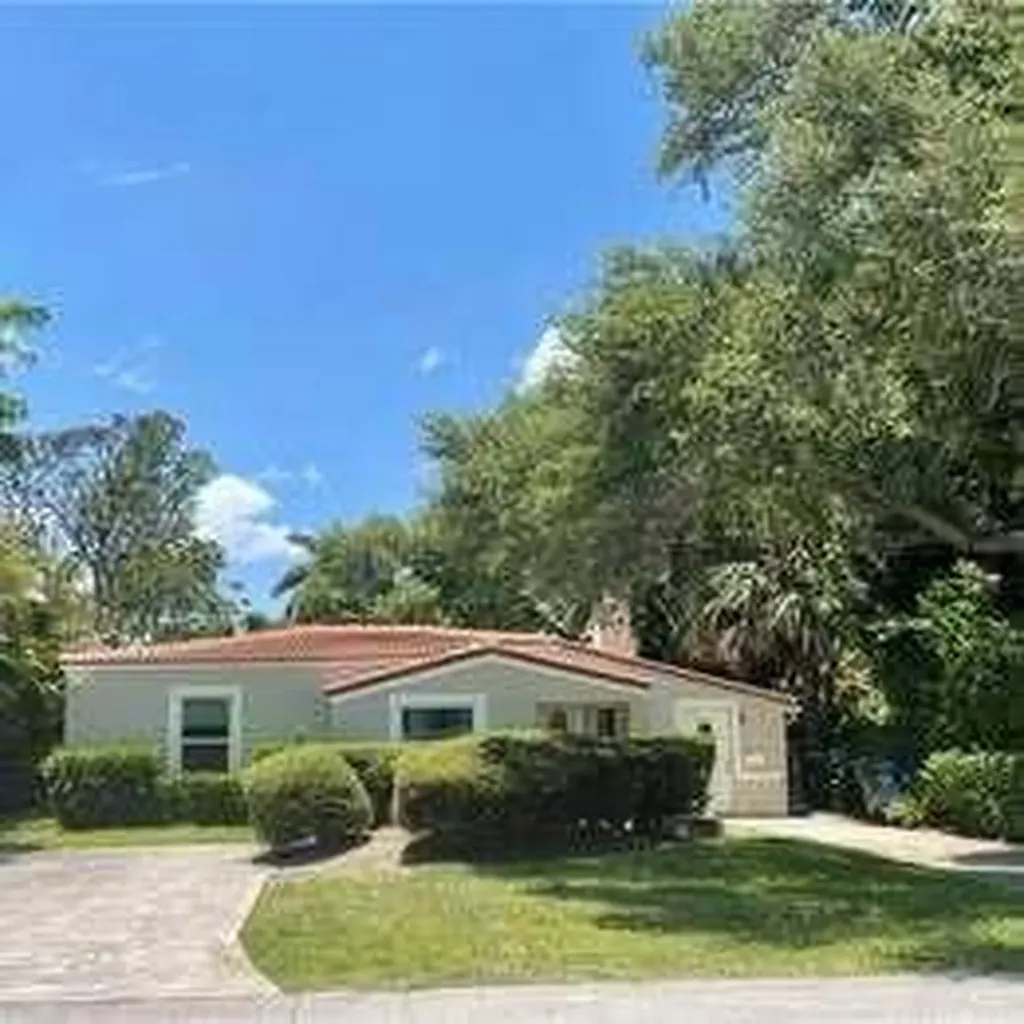 905-907 SW 11th Avenue Fort Lauderdale FL 33315