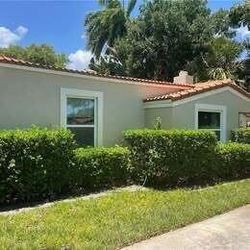 905-907 SW 11th Avenue Fort Lauderdale FL 33315