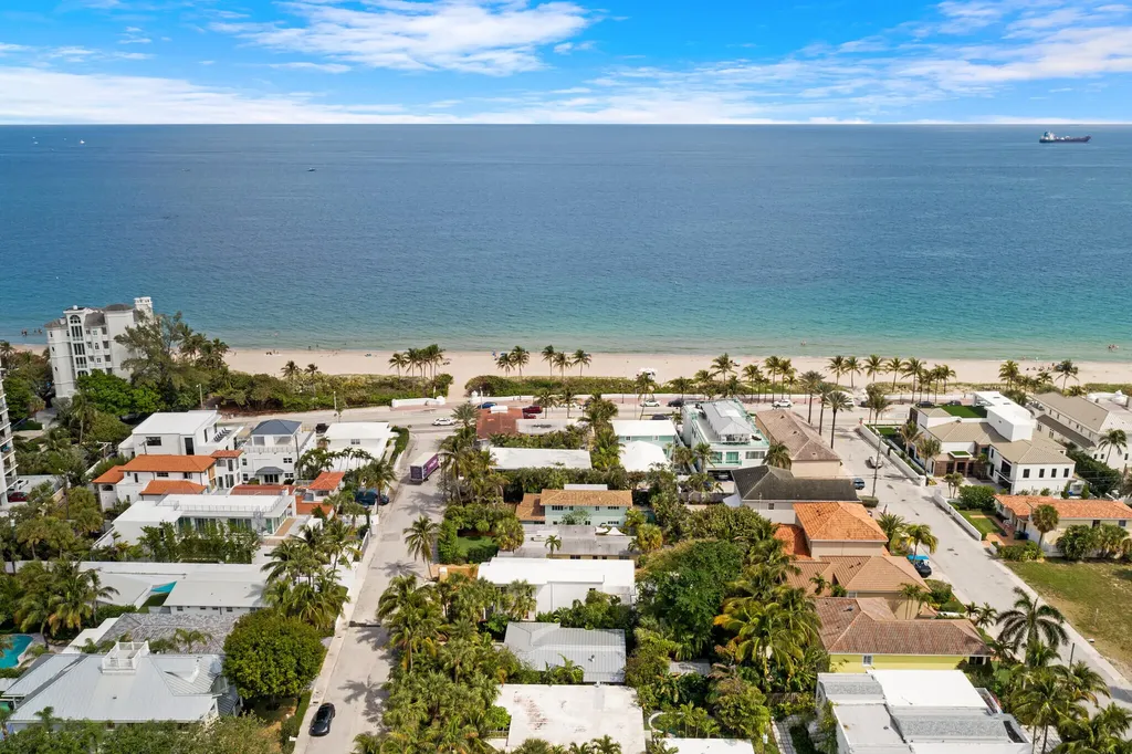 3319 NE 18th Street Fort Lauderdale FL 33305