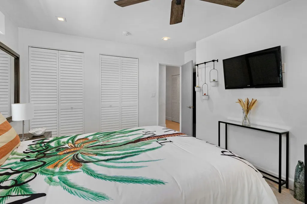 3319 NE 18th Street Fort Lauderdale FL 33305