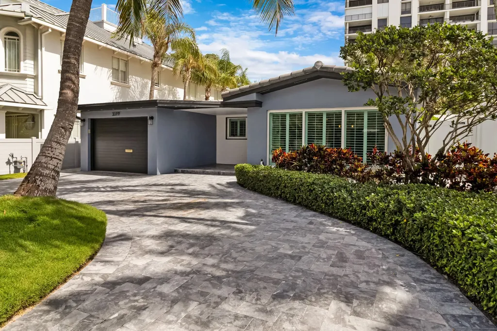 3319 NE 18th Street Fort Lauderdale FL 33305