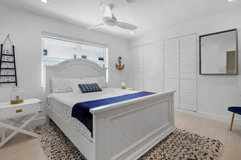 3319 NE 18th Street Fort Lauderdale FL 33305