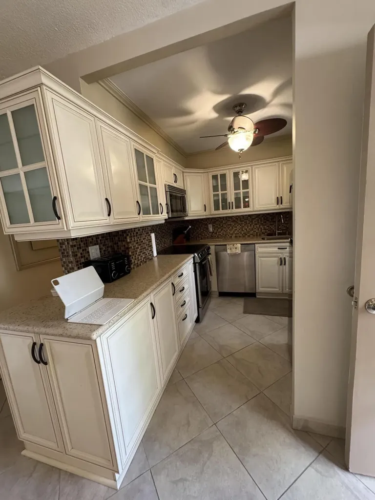 220 Kings Point Drive Sunny Isles Beach FL 33160
