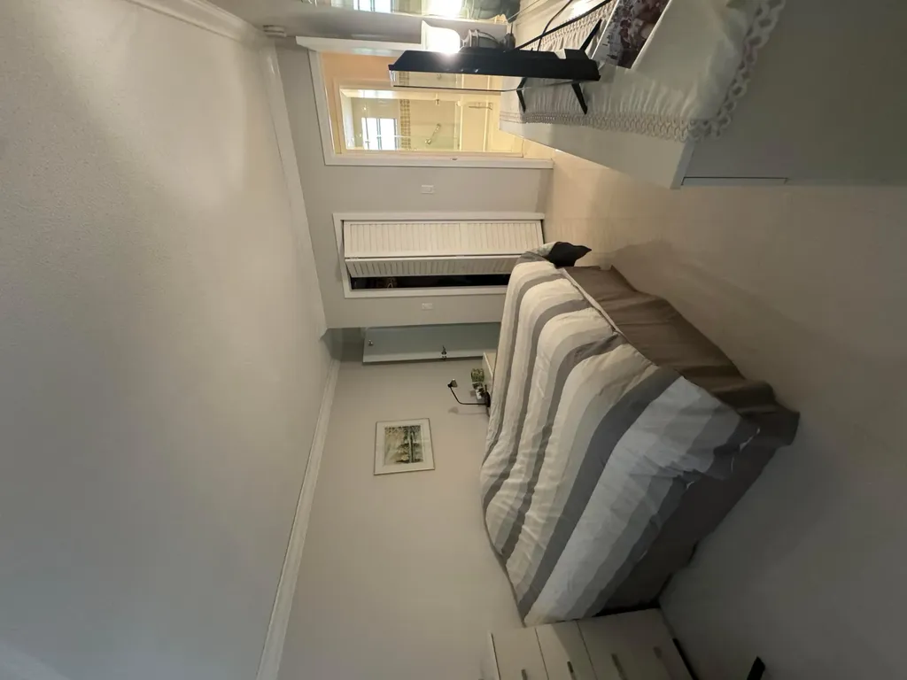 220 Kings Point Drive Sunny Isles Beach FL 33160