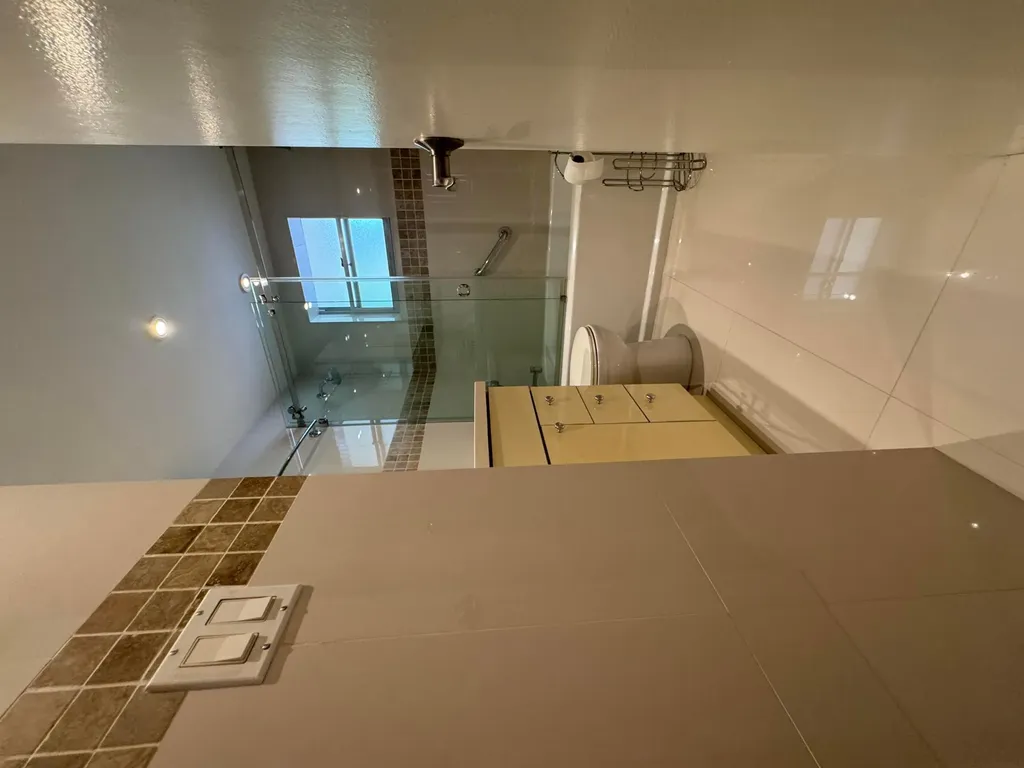 220 Kings Point Drive Sunny Isles Beach FL 33160