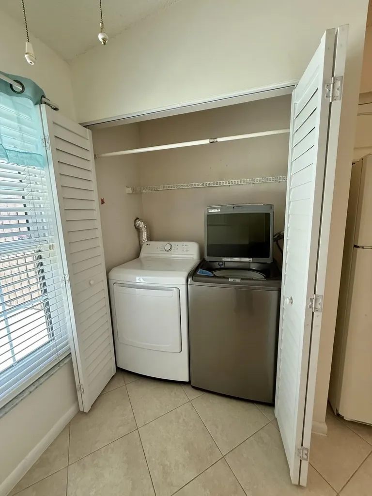 2054 SW Silver Pine Way Palm City FL 34990