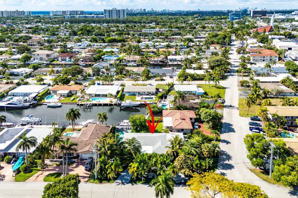 2200 SE 9th Street Pompano Beach FL 33062