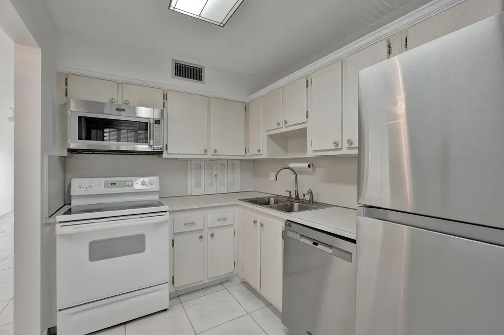 4100 Tivoli Court Lake Worth FL 33467