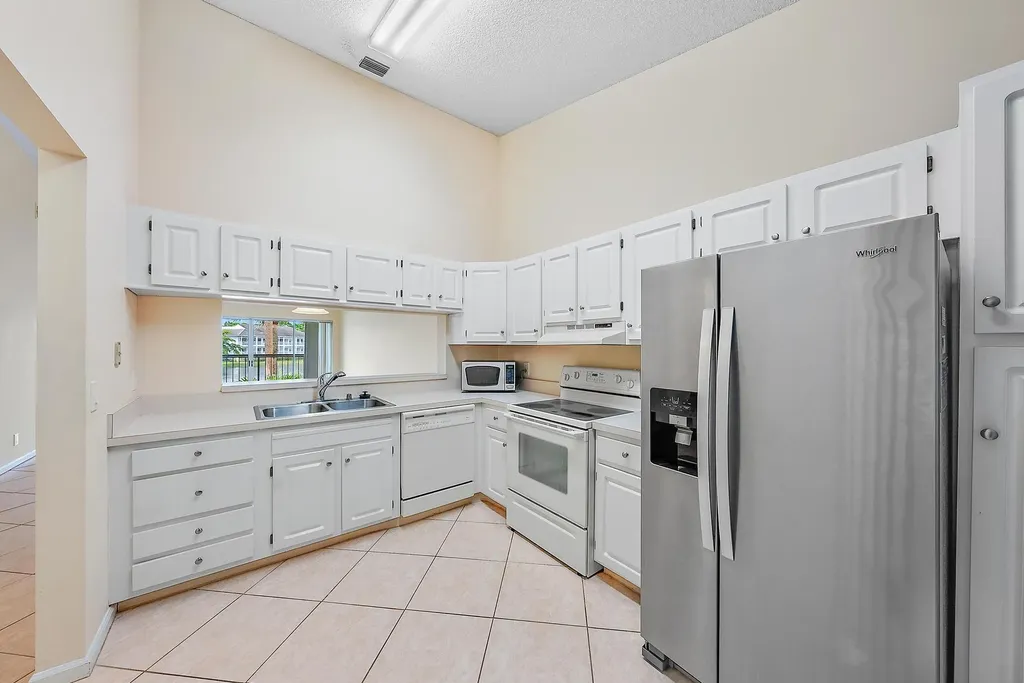 216 Cypress Point Drive Palm Beach Gardens FL 33418