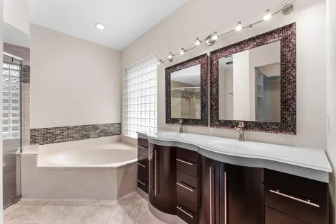 4 Glengary Road Palm Beach Gardens FL 33418