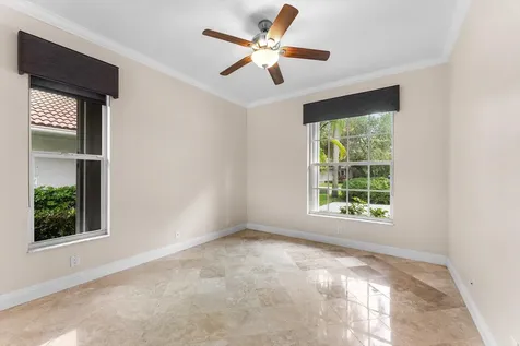 4 Glengary Road Palm Beach Gardens FL 33418