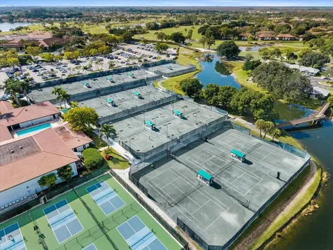 4 Glengary Road Palm Beach Gardens FL 33418