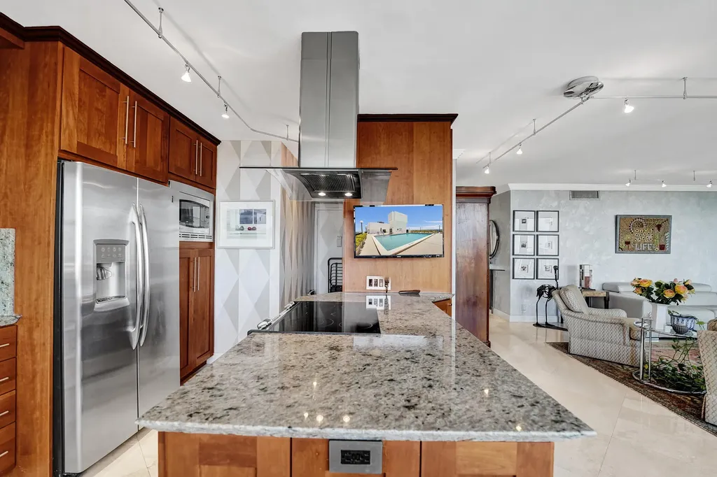 936 Intracoastal Drive Fort Lauderdale FL 33304