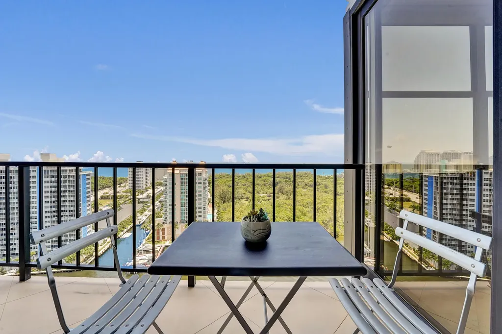 936 Intracoastal Drive Fort Lauderdale FL 33304