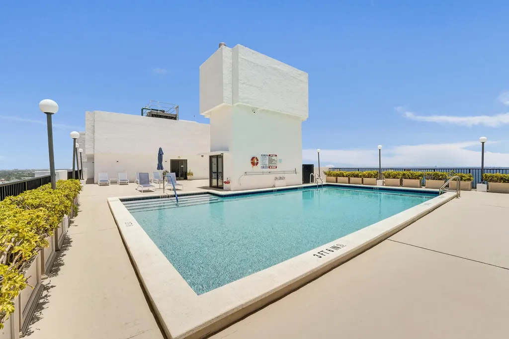 936 Intracoastal Drive Fort Lauderdale FL 33304