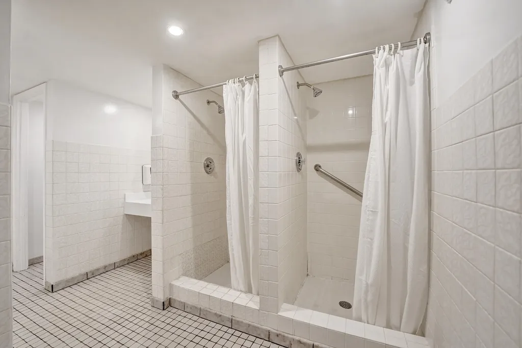 936 Intracoastal Drive Fort Lauderdale FL 33304