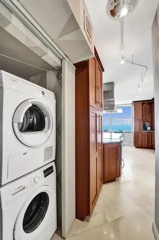 936 Intracoastal Drive Fort Lauderdale FL 33304