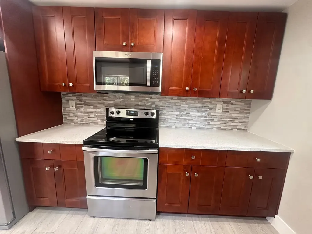 6281 NW 14th Court Sunrise FL 33313
