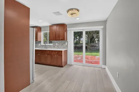 6281 NW 14th Court Sunrise FL 33313