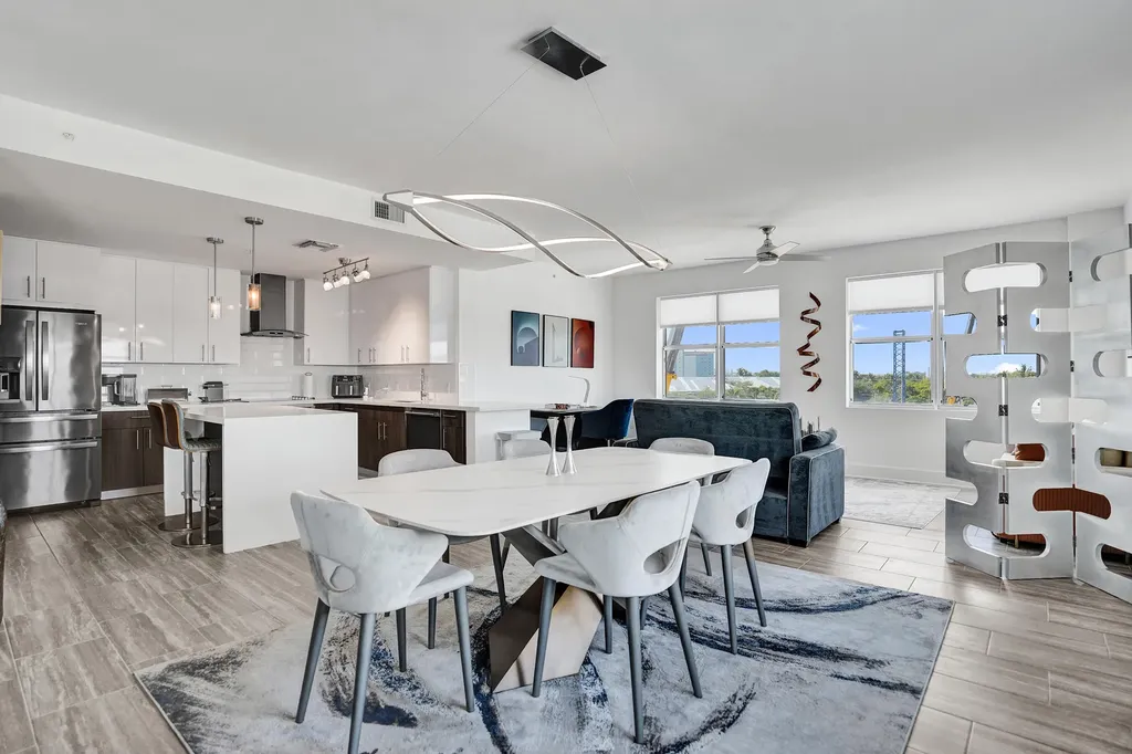 236 SE 5th Avenue Delray Beach FL 33483