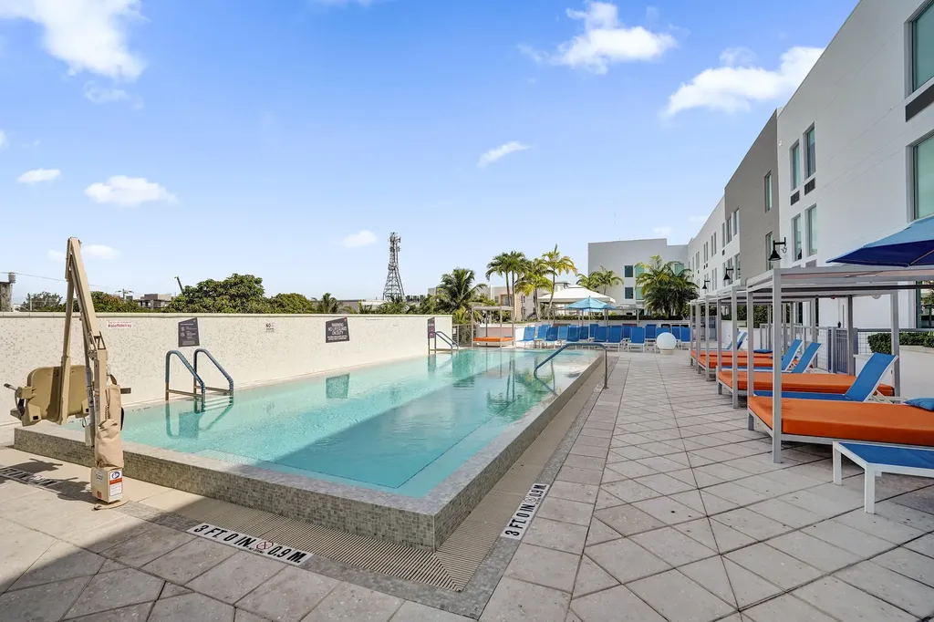 236 SE 5th Avenue Delray Beach FL 33483