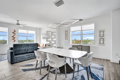 236 SE 5th Avenue Delray Beach FL 33483