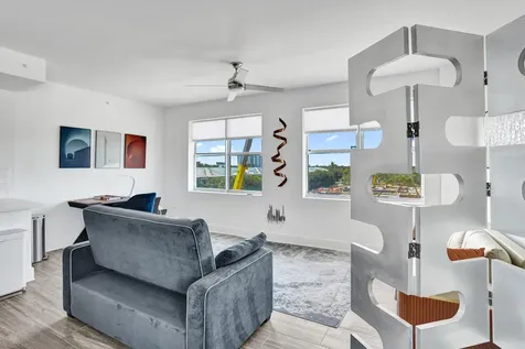 236 SE 5th Avenue Delray Beach FL 33483