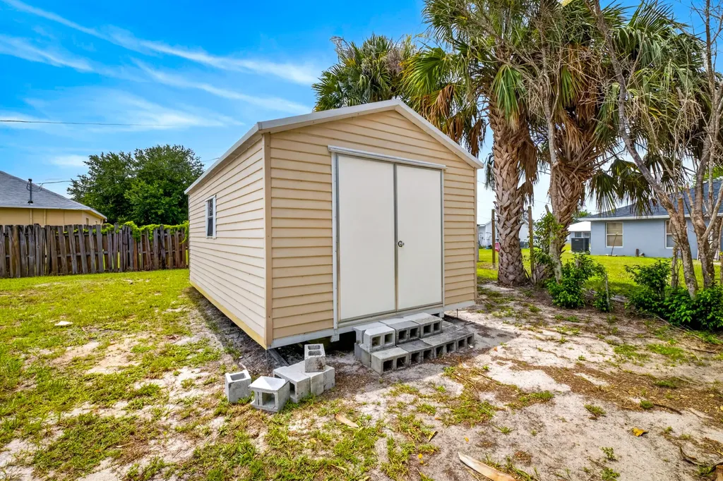 801 SW Harvard Road Port St Lucie FL 34953
