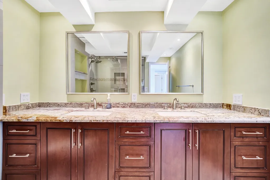 936 Intracoastal Drive Fort Lauderdale FL 33304