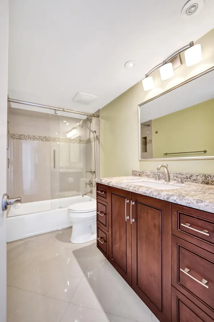 936 Intracoastal Drive Fort Lauderdale FL 33304