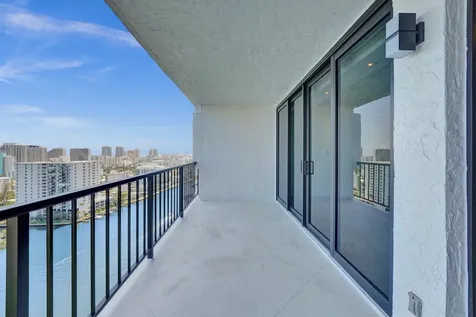 936 Intracoastal Drive Fort Lauderdale FL 33304