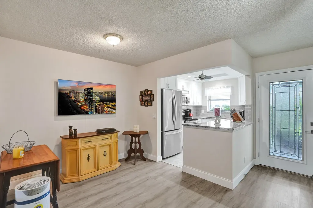 810 SE 7th Street Deerfield Beach FL 33441