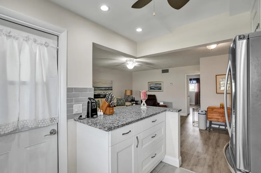 810 SE 7th Street Deerfield Beach FL 33441