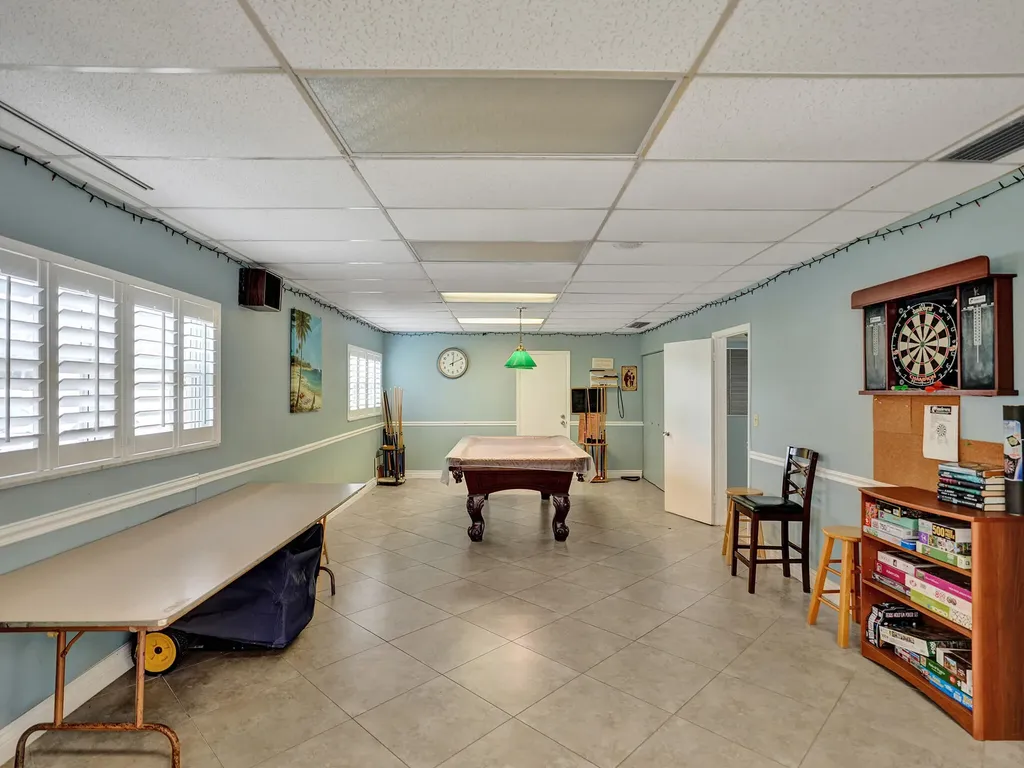 810 SE 7th Street Deerfield Beach FL 33441