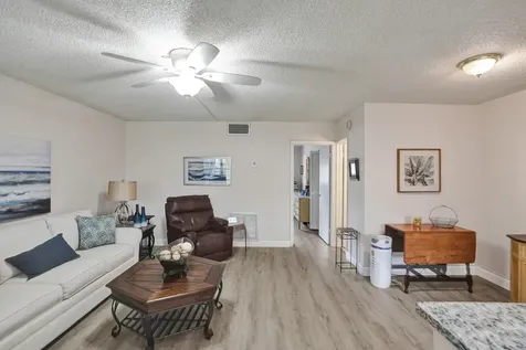 810 SE 7th Street Deerfield Beach FL 33441