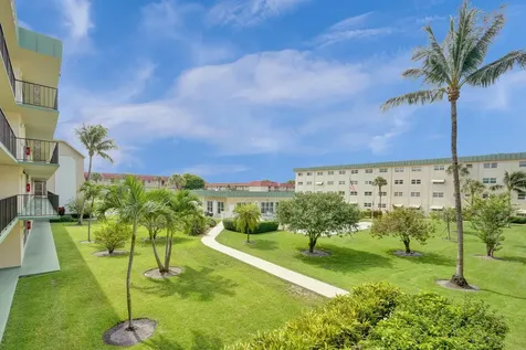 810 SE 7th Street Deerfield Beach FL 33441