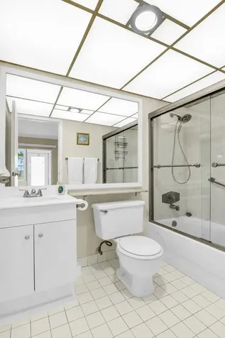 359 Saxony Trail Delray Beach FL 33446
