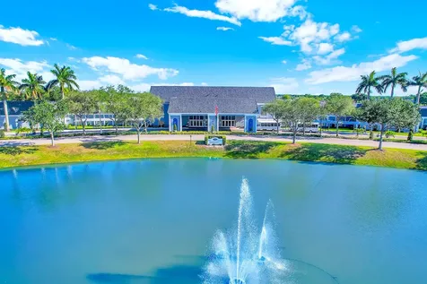 359 Saxony Trail Delray Beach FL 33446
