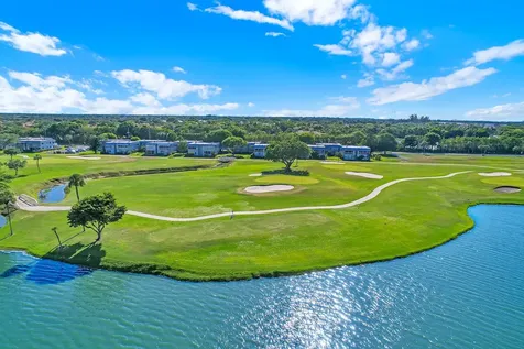 359 Saxony Trail Delray Beach FL 33446