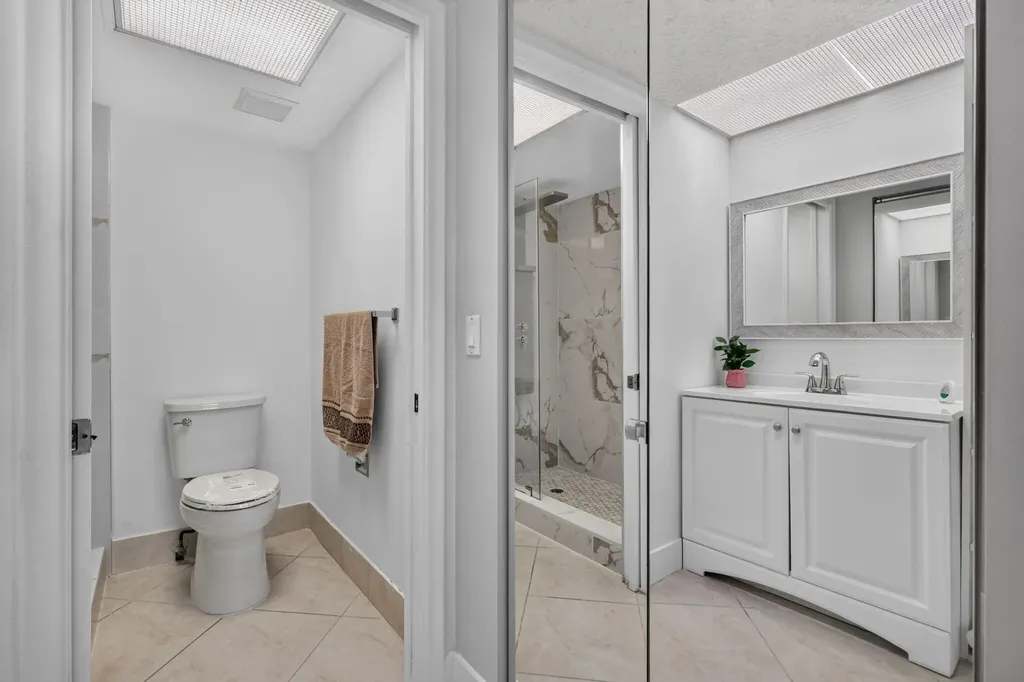 12500 SW 5th Court Pembroke Pines FL 33027