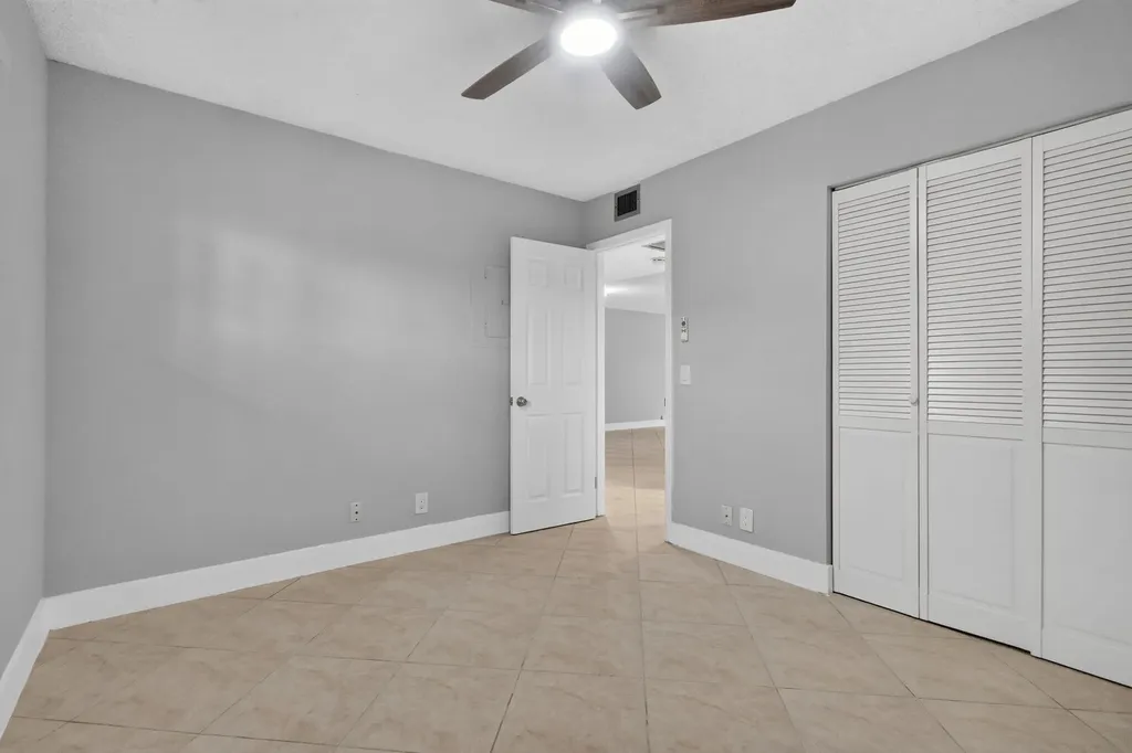 12500 SW 5th Court Pembroke Pines FL 33027
