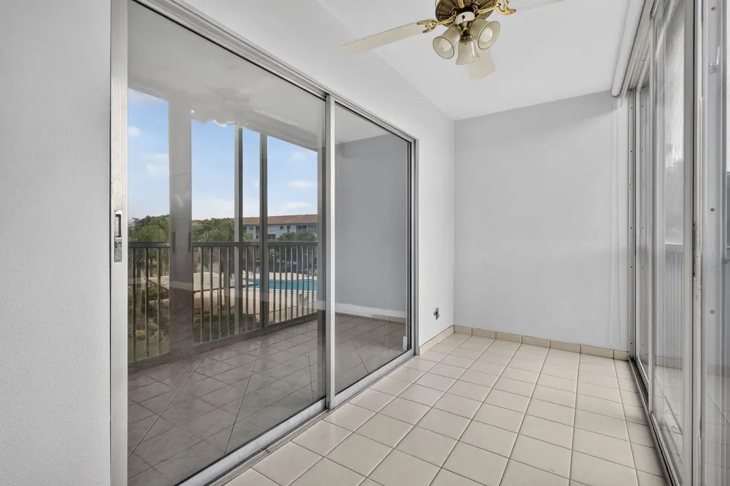 12500 SW 5th Court Pembroke Pines FL 33027