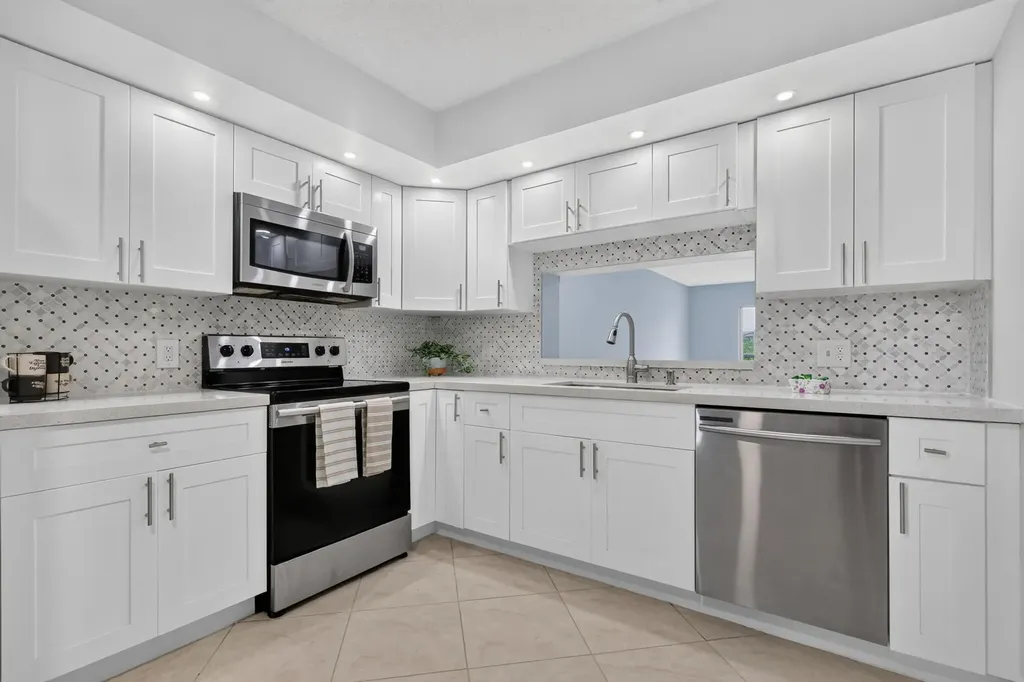 12500 SW 5th Court Pembroke Pines FL 33027