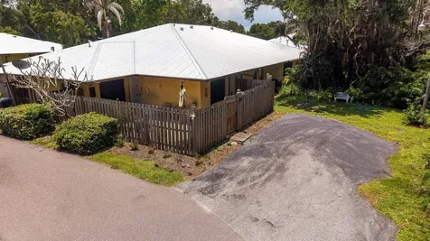 2201 SW 28th Street Okeechobee FL 34974