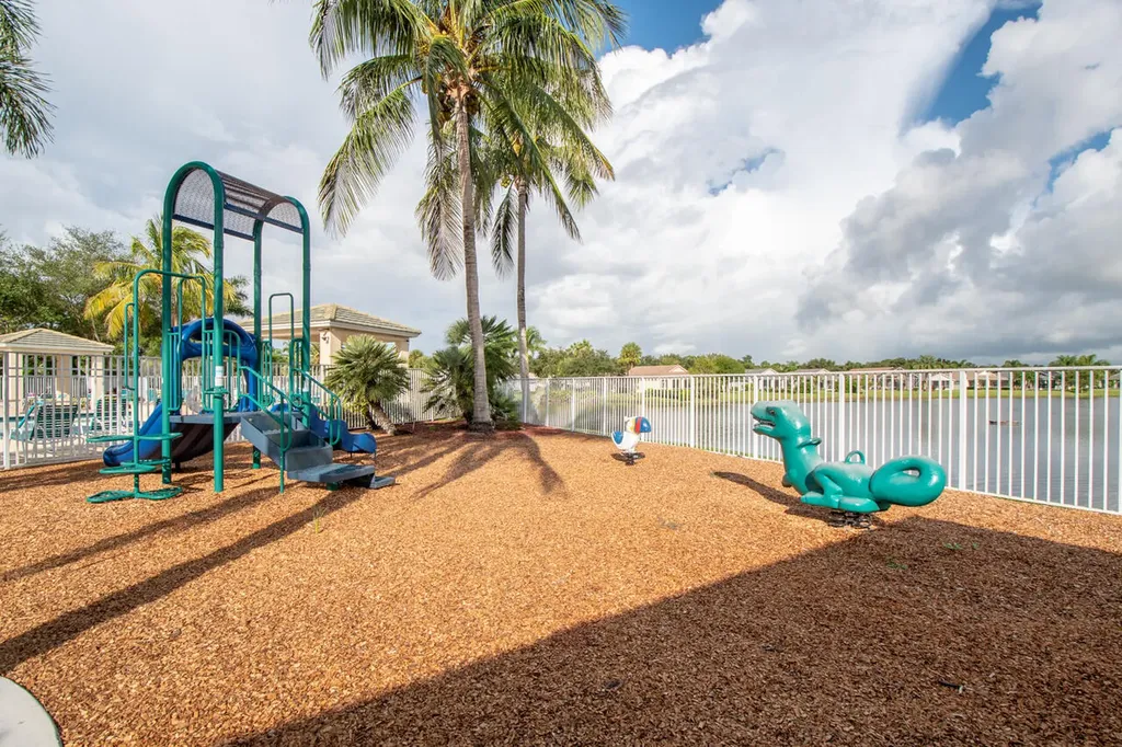 477 SW Talquin Lane Port St Lucie FL 34986