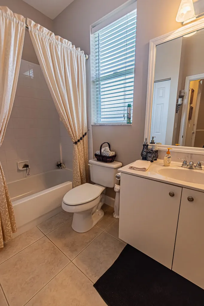 477 SW Talquin Lane Port St Lucie FL 34986