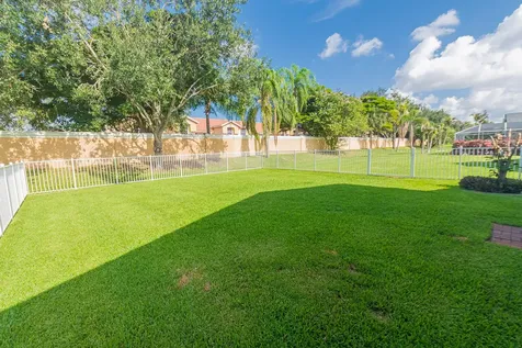 477 SW Talquin Lane Port St Lucie FL 34986