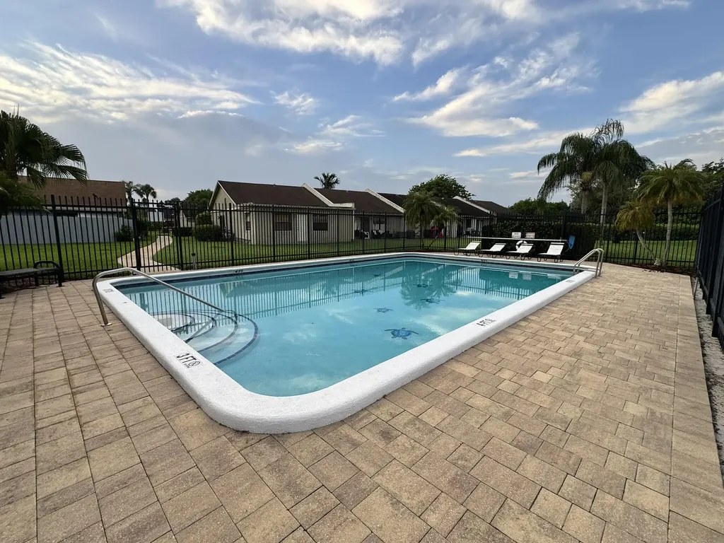 10295 Boca Bend W Boca Raton FL 33428