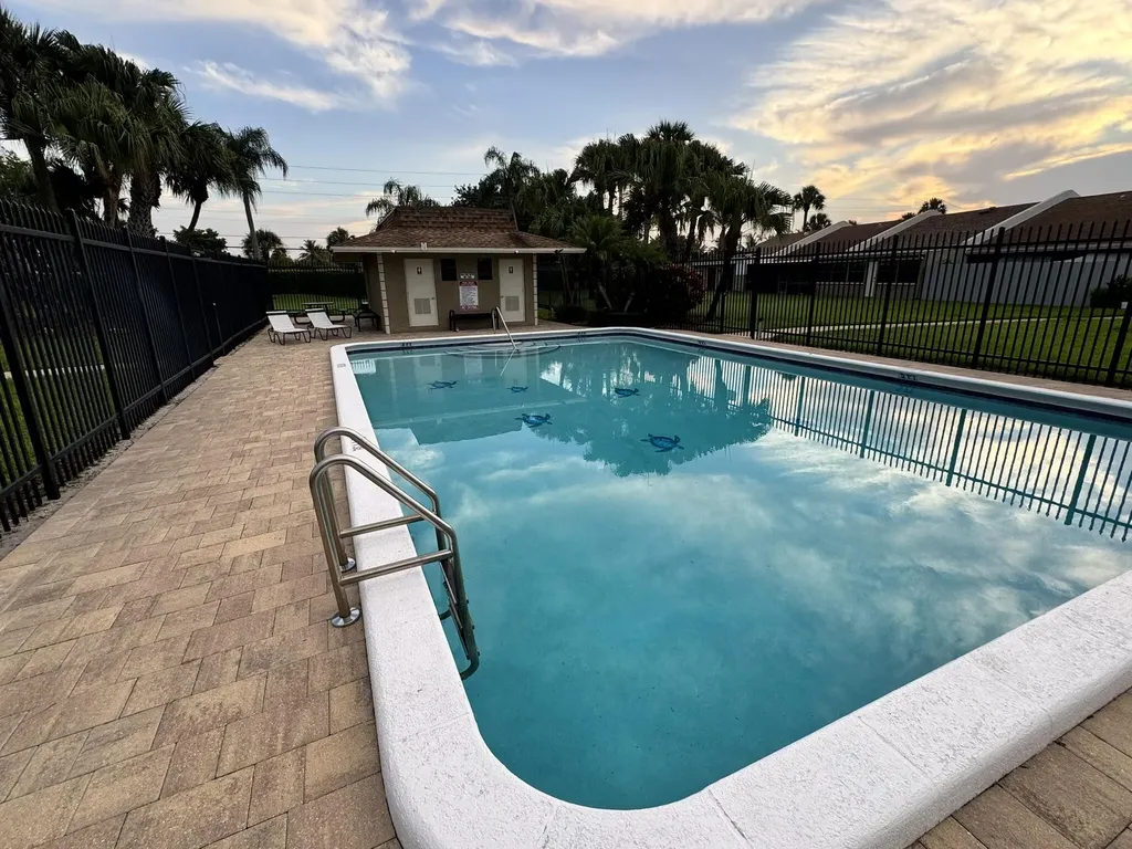 10295 Boca Bend W Boca Raton FL 33428