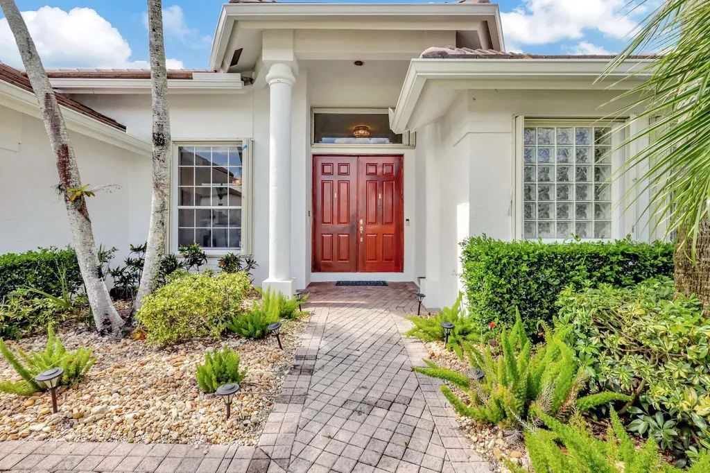 1651 Lakefield N Court Wellington FL 33414
